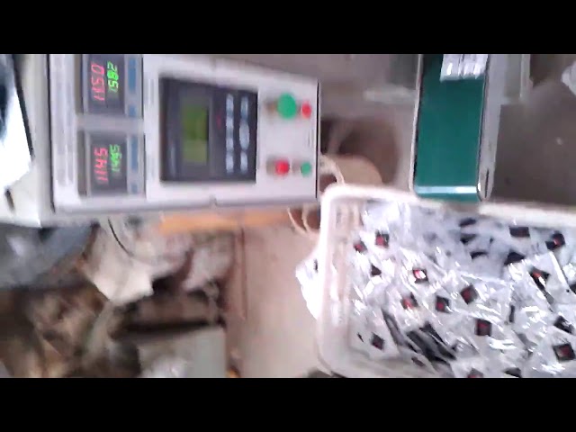 Automatyczna maszyna do pakowania proszkowej organicznej spiruliny VFFS
